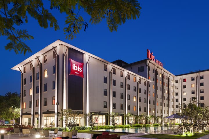 ibis Bangkok Riverside