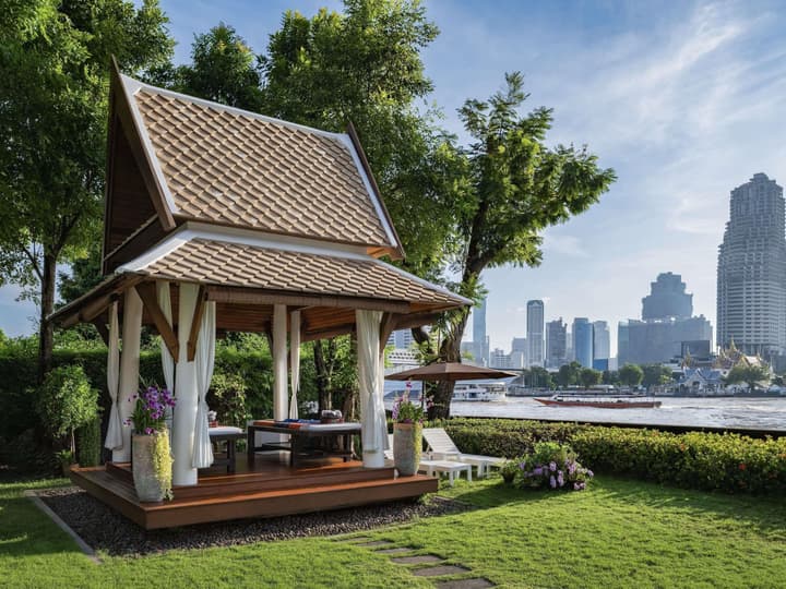 ibis Bangkok Riverside