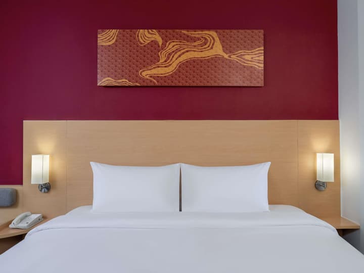 ibis Bangkok Riverside