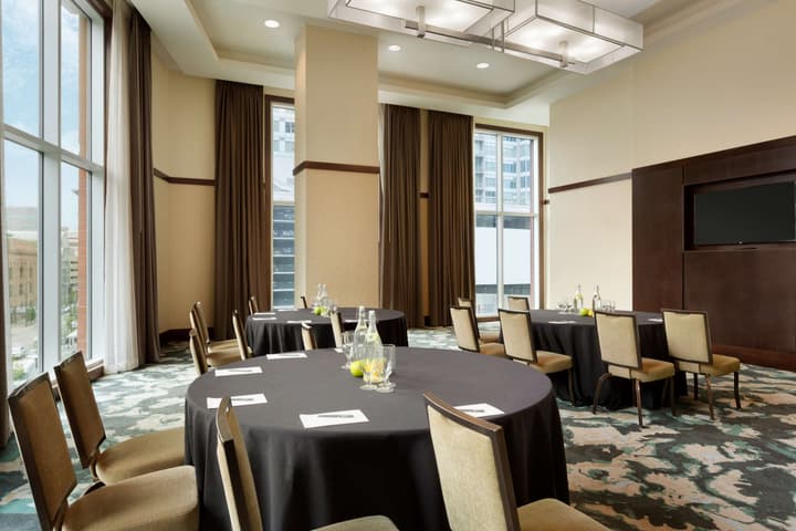 Embassy Suites by Hilton Denver Downtown Convention Center