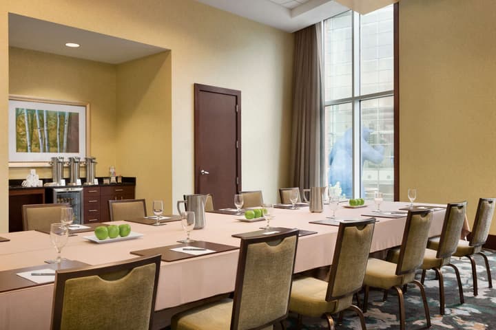 Embassy Suites by Hilton Denver Downtown Convention Center
