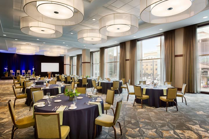 Embassy Suites by Hilton Denver Downtown Convention Center