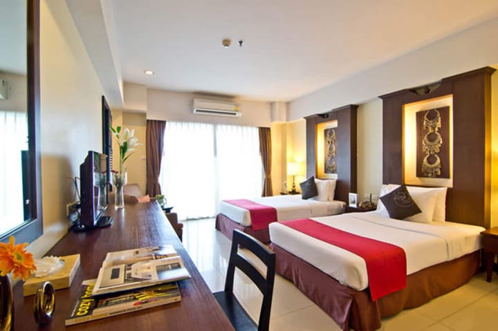 Golden Sea Pattaya Hotel