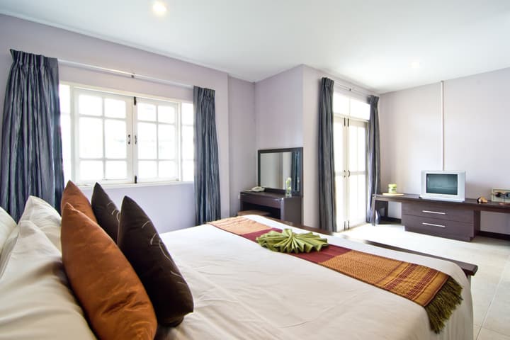 Golden Sea Pattaya Hotel