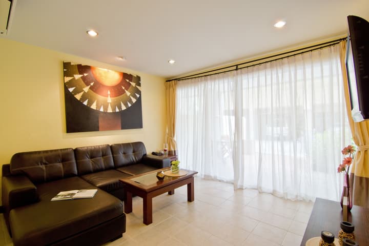 Golden Sea Pattaya Hotel