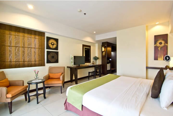 Golden Sea Pattaya Hotel