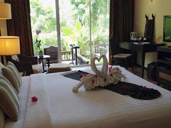 Aonang Villa Resort l Lifestyle Beachfront Resort