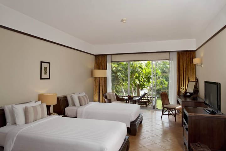 Aonang Villa Resort l Lifestyle Beachfront Resort