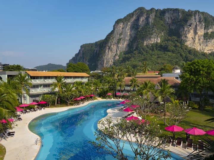 Aonang Villa Resort l Lifestyle Beachfront Resort