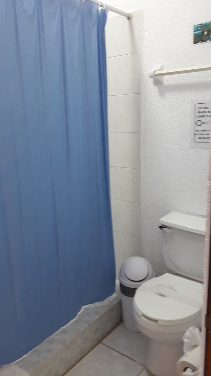 Pelicano Inn Playa del Carmen - Beachfront Hotel