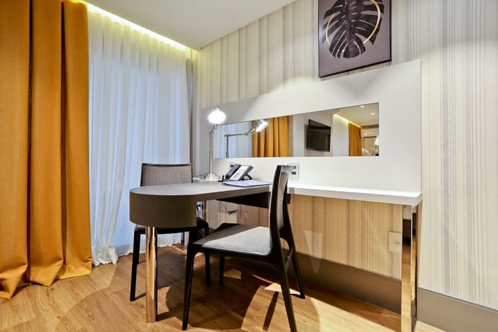 Sandri Palace Hotel