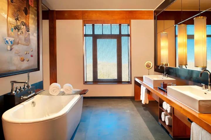 The St. Regis Lhasa Resort