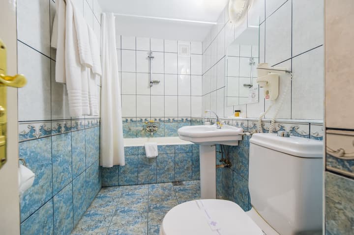Hotel Imparatul Romanilor