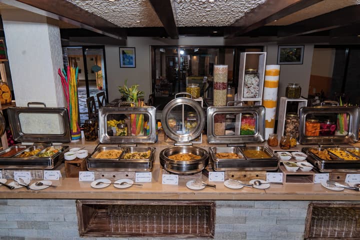 Hotel Barahi Pokhara