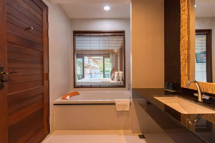 Tup Kaek Sunset Beach Resort
