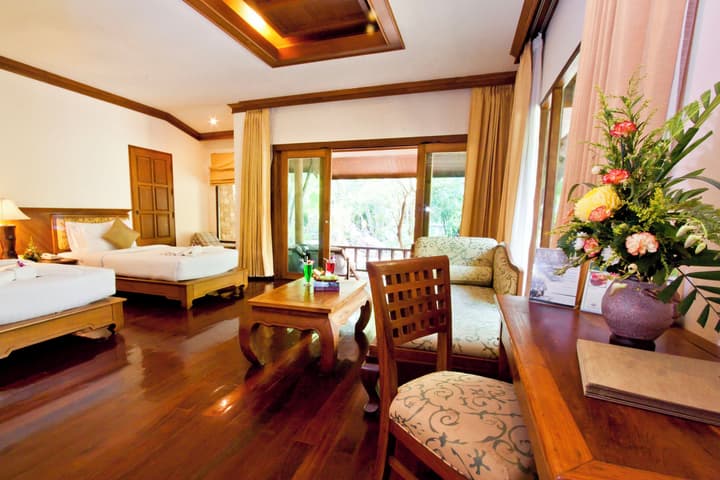Sand Sea Resort