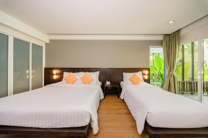 Sand Sea Resort