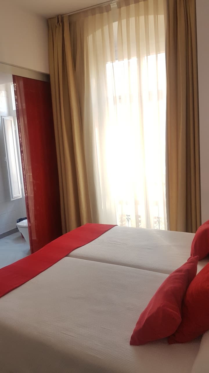 Hotel y Apartamentos Doña Lola