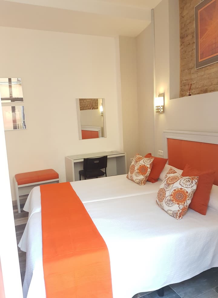 Hotel y Apartamentos Doña Lola
