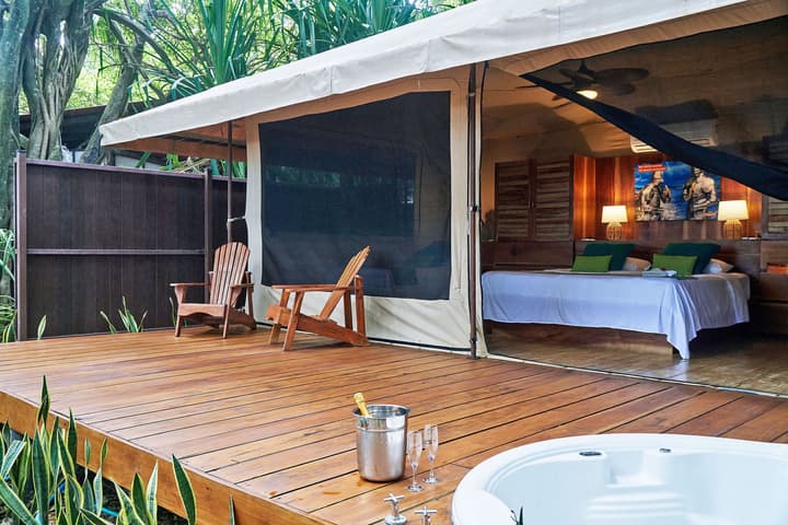 Hotel Tropico Latino