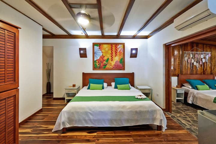 Hotel Tropico Latino