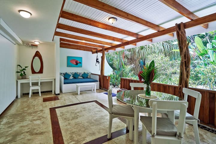 Hotel Tropico Latino