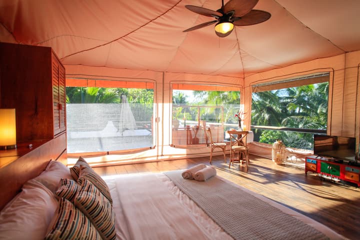 Hotel Tropico Latino