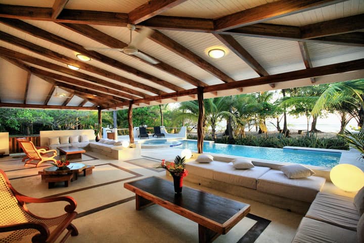 Hotel Tropico Latino