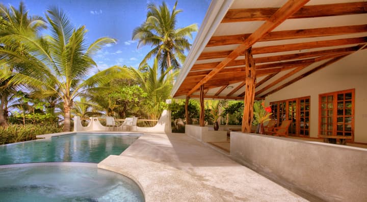 Hotel Tropico Latino