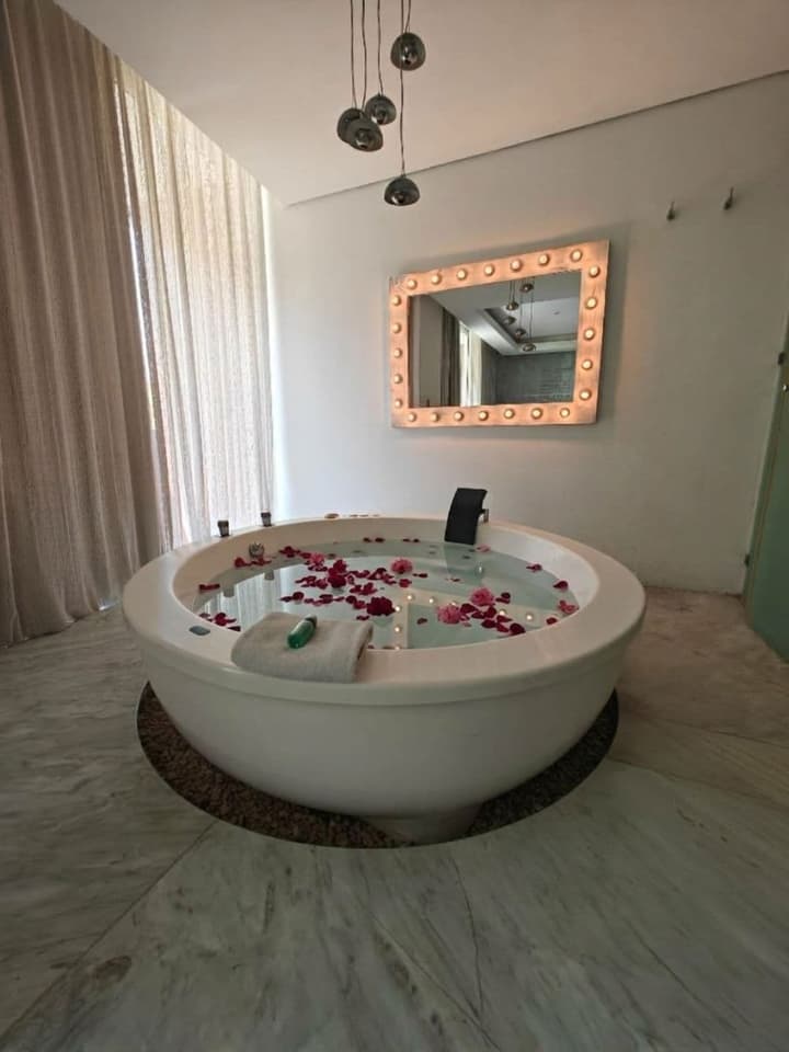 Be Playa Hotel Boutique & Rooftop Bar - Adults Only