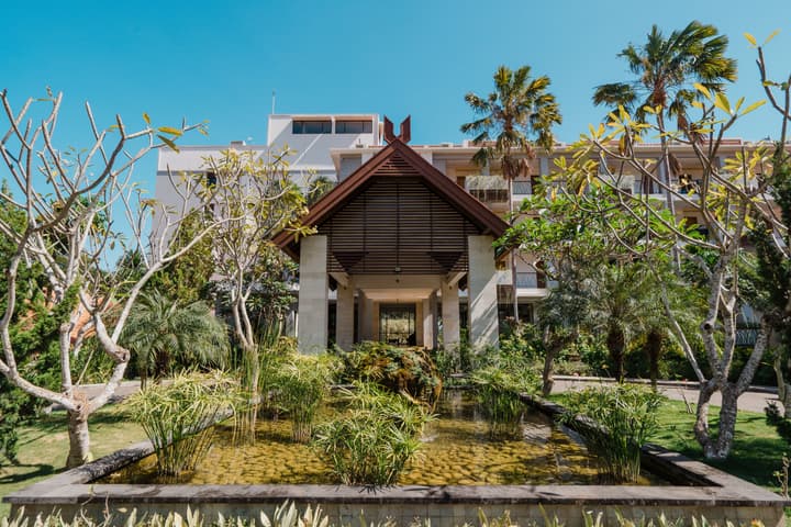 Bintang Flores Hotel