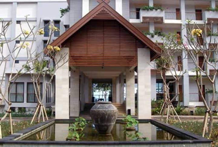 Bintang Flores Hotel