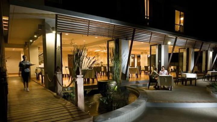 Bintang Flores Hotel