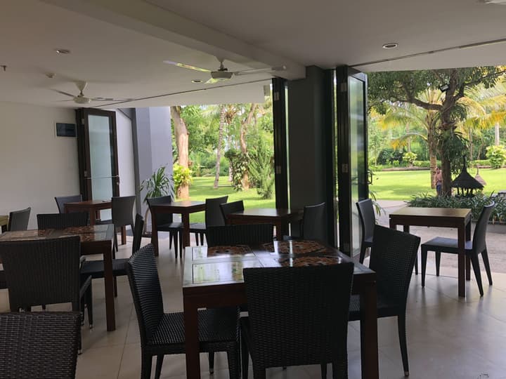 Bintang Flores Hotel