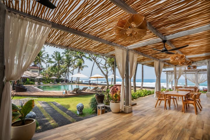 Nirwana Beach & Resort
