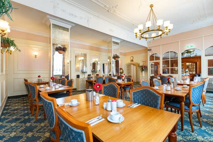 Hotel Rheinischer Hof