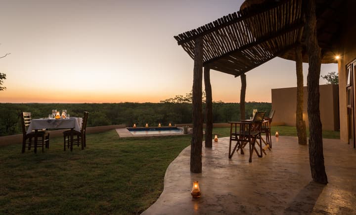 Mopane Bush Lodge