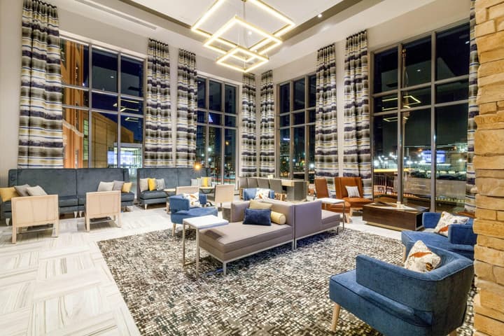 Cambria Hotel Pittsburgh - Downtown
