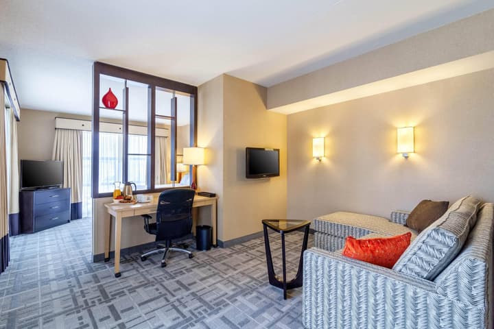 Cambria Hotel Pittsburgh - Downtown