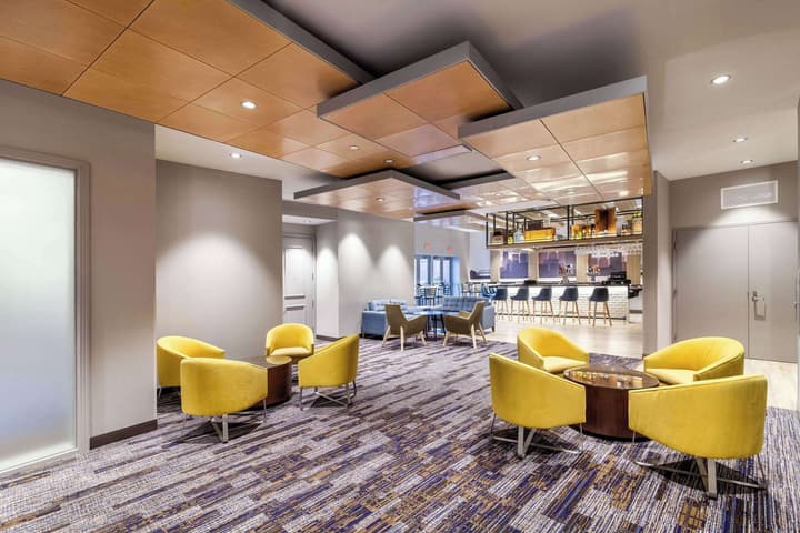 Cambria Hotel Pittsburgh - Downtown