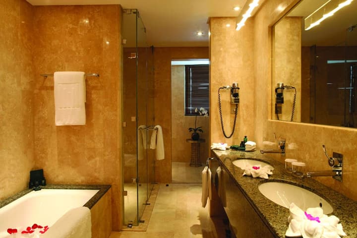 Grand Millennium Al Wahda