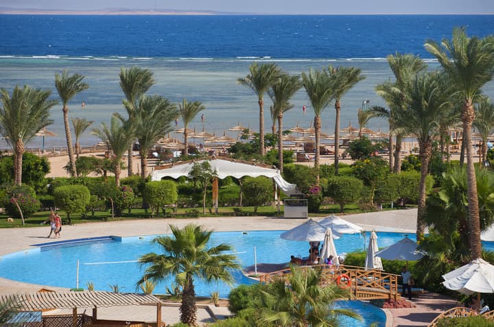 Amwaj Oyoun Resort & Casino