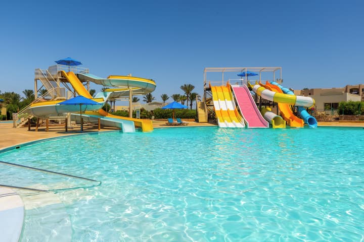 Amwaj Oyoun Resort & Casino