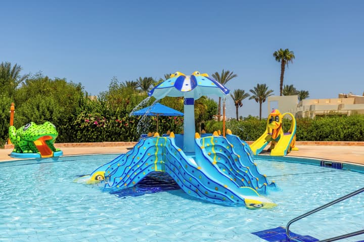 Amwaj Oyoun Resort & Casino