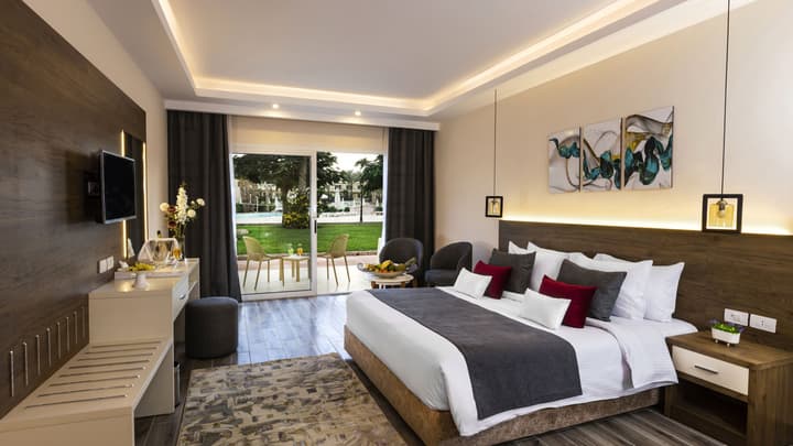 Amwaj Oyoun Resort & Casino