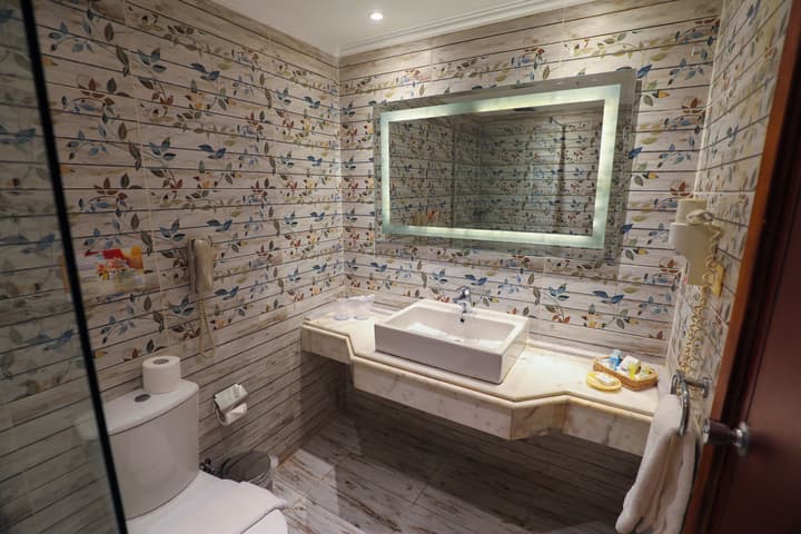Amwaj Oyoun Resort & Casino