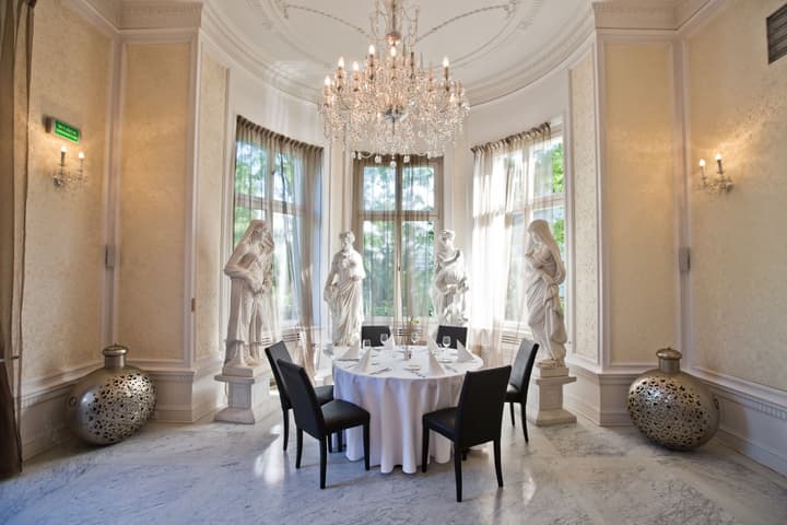 Platinum Palace Boutique Hotel & SPA