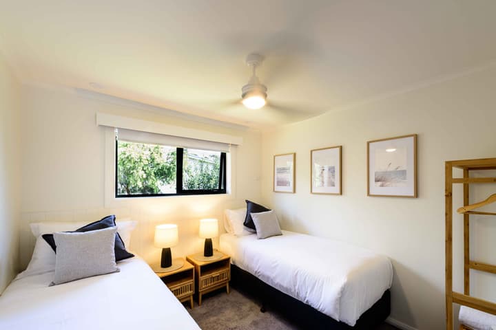 Georges Bay Apartments