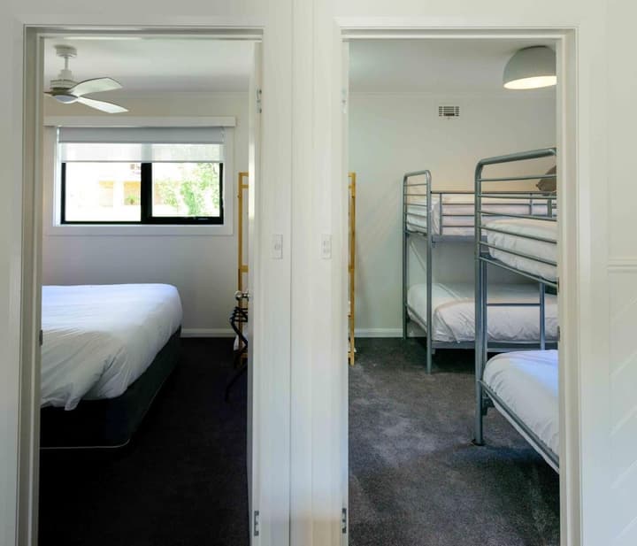 Georges Bay Apartments