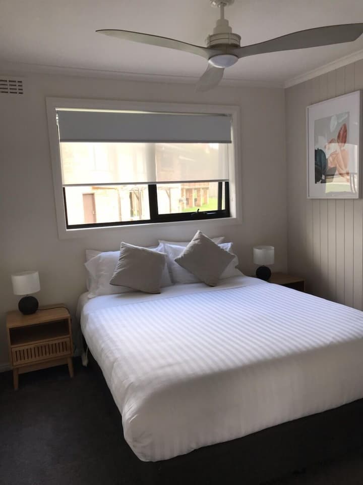 Georges Bay Apartments
